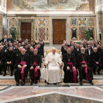 Em vídeo, Papa pede orações pela formação de religiosos e seminaristas