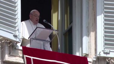 Papa Francisco pede oração pelo fim dos conflitos armados