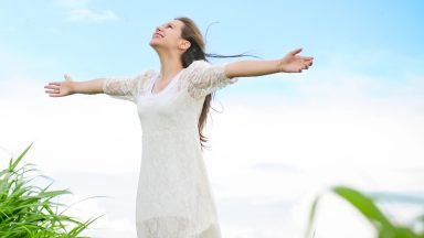 Pesquisa aponta que ser grato deixa nossa vida mais feliz