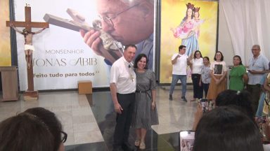 Reitor-mor dos Salesianos visita Missão Canção Nova em Cuiabá