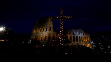 Via-Sacra no Coliseu: meditações deste ano escritas pelo Papa