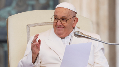 “Na soberba reside a absurda pretensão de ser como Deus”, diz Papa