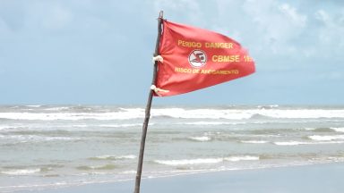 Veja dicas para evitar acidentes em praias, rios e piscinas