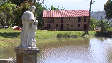 No interior de SP, Salesianos constroem réplica de casa de Dom Bosco