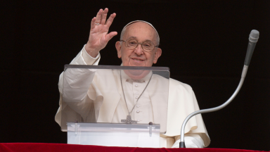 Alegria da ressurreição de Jesus precisa ser compartilhada, diz Papa