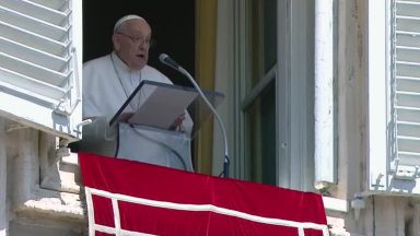 Papa reza pelas vítimas das enchentes no Rio Grande do Sul