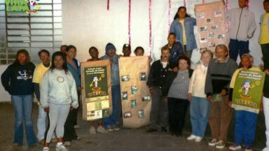 Padre cria cooperativa de reciclagem com carroceiros e comunidade