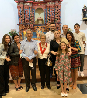 Carlos e Ester ao lado dos filhos e netos, exemplos de fidelidade na vivência da fé / Foto: arquivo pessoalEster e Carlos,, exemplos de fidelidade na vivência da fé / Foto: arquivo pessoal