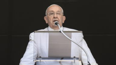 Papa volta a pedir paz e a trégua dos conflitos durante as Olimpíadas