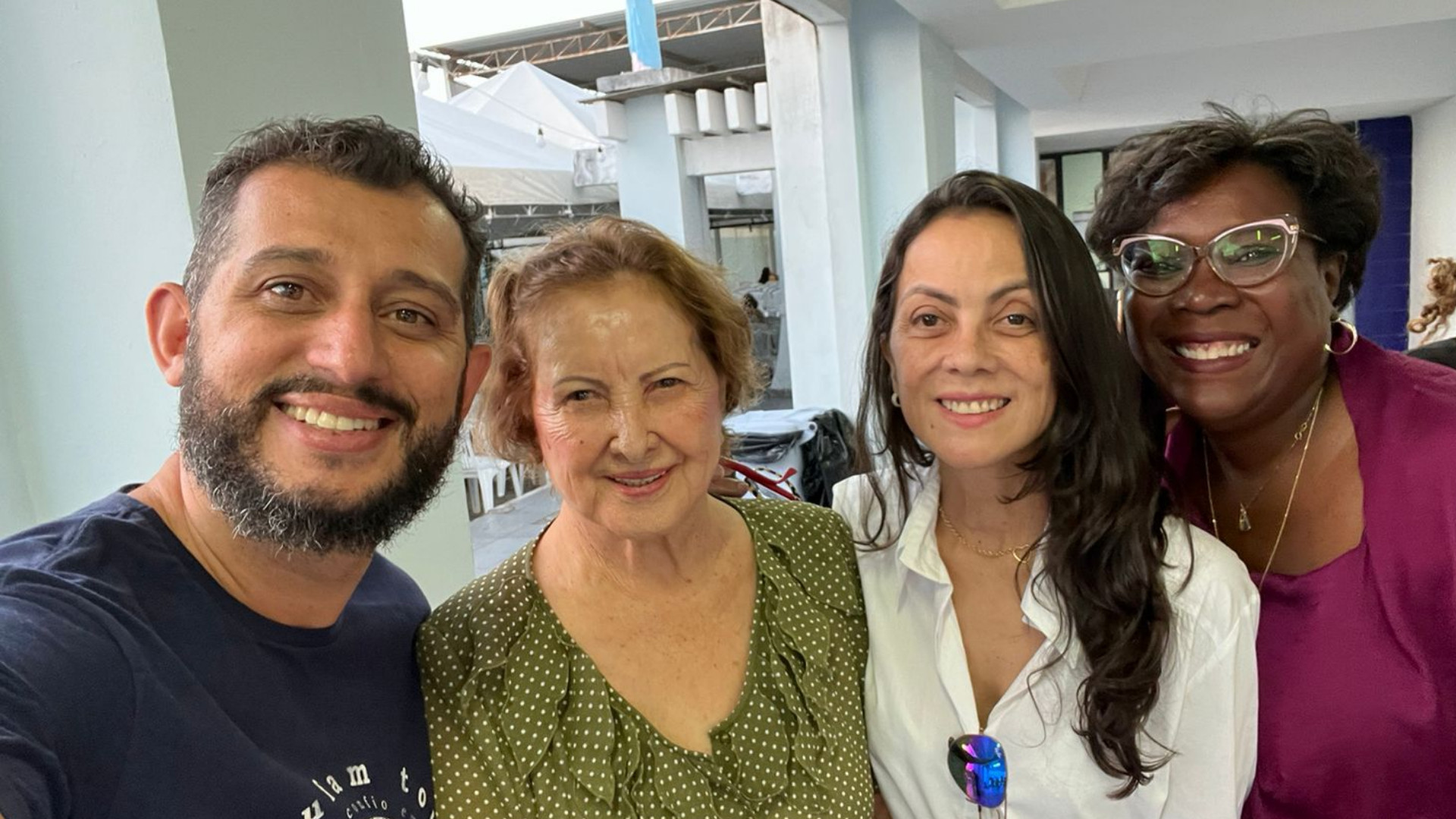 Ao centro, ex-senadora Maria do Carmo e sua filha Ana Alves durante visita à sede da Canção Nova em Aracaju, por ocasião dos 26 anos da missão / Foto: Emanuel Stênio - CN