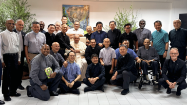 Papa Francisco se encontra com jesuítas em Singapura