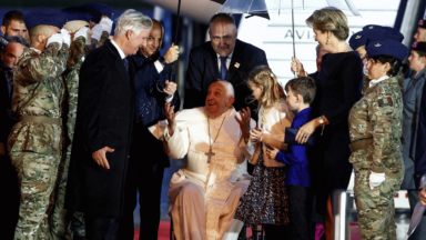 Papa Francisco chega à Bélgica após visitar Luxemburgo