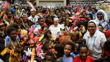 “Todos somos dons de Deus e um tesouro para os outros”, afirma Papa