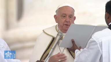 Papa Francisco preside abertura do Sínodo dos Bispos