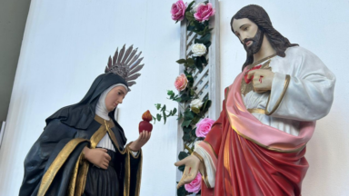 “Santa Margarida Maria revelou a imagem do Deus-Amor”, afirma devota