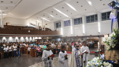 Tríduo inicia homenagens pelos cinco anos da Canonização de Irmã Dulce