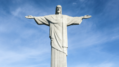 Cristo Redentor completa 93 anos com Missa em ação de graças