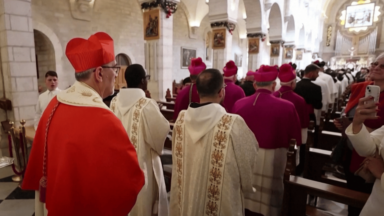 Patriarca Latino de Jerusalém entra em Belém para celebrar o Natal