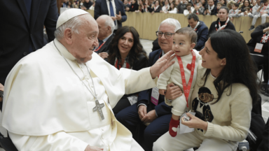 Papa: “lógica da doação é principal antídoto para a cultura do descarte”