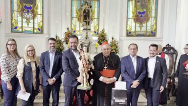 Governador do Rio de Janeiro recebe imagem peregrina de São Sebastião