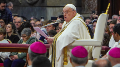 Papa na Festa da Epifania: Deus não se esquece de ninguém