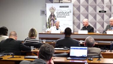 Frente Parlamentar Católica promove momento de oração pelo Papa