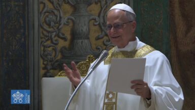 Papa afirma que sucessão Apostólica é um tesouro confiado por Deus