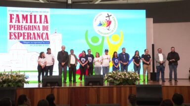 Famílias de todo o Brasil participam do 15º Simpósio Nacional em Aparecida