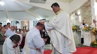 Padre agostiniano é ordenado no mesmo dia da eleição do Papa