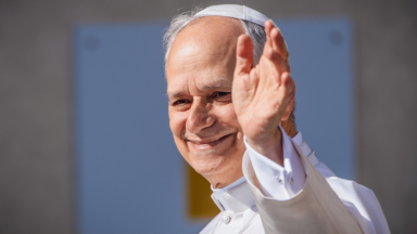 É tempo de diálogo e de construção de pontes, afirma Papa Leão XIV