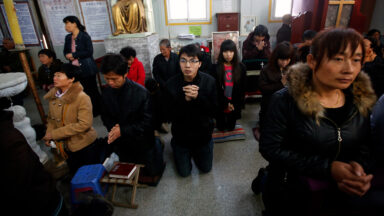 Chineses católicos celebram abertura de duas novas igrejas