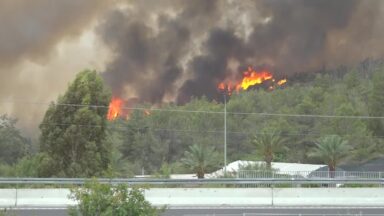 Incêndios causam evacuação e fechamento de rodovias em Jerusalém