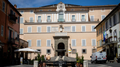 Leão XIV visita o Borgo Laudato si' em Castel Gandolfo