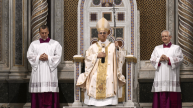 Papa Leão XIV toma posse como Bispo de Roma em São João de Latrão