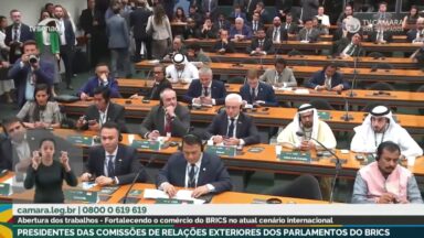 Fórum parlamentar do BRICs tem início em Brasília