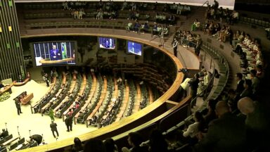 Câmara Federal pode ganhar 18 novos deputados em 2027