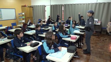 Alunos vivenciam aula especial sobre prevenção às drogas