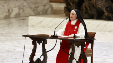 No Jubileu da Santa Sé, religiosa frisa: grande beleza da Cruz nos salvará