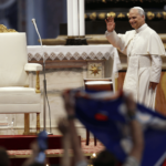 Papa retoma audiências jubilares: construir pontes onde há muros