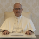 “Os jovens são a promessa de esperança”, afirma Papa Leão XIV