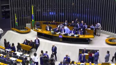Veja as reações políticas e de mercado com validação do aumento no IOF