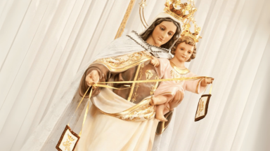Escapulário: um sinal visível de consagração a Nossa Senhora