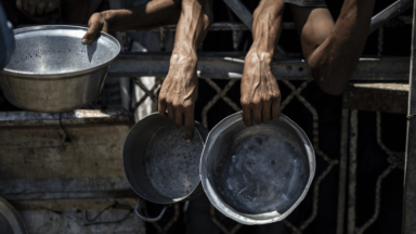 OMS declara alerta para desnutrição e pede ajuda humanitária em Gaza