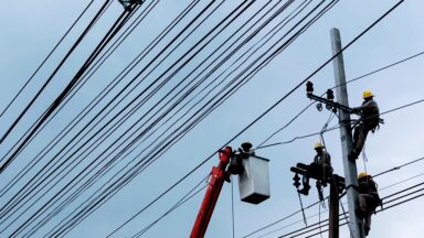 Conta de luz deve subir mais que inflação neste ano
