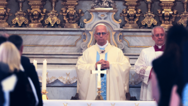 Como Maria, não tenhamos medo de escolher a vida, exorta Papa