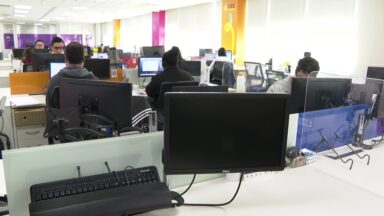 Salário não dura até o final do mês na conta do trabalhador, diz pesquisa