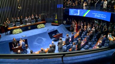 Câmara aprova PEC que protege parlamentares nas ações penais do STF