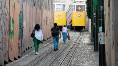 Mortos em acidente com funicular em Lisboa chega a 17 pessoas