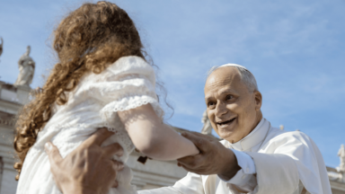Papa: pedir a intercessão de Acutis e Frassati pelas crianças e jovens