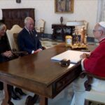 Papa recebe a visita do Rei Charles e da rainha Camila